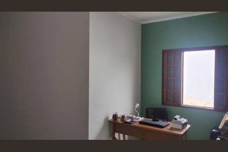 Casa para alugar com 180m², 3 quartos e 1 vaga Casa para alugar com 180m², 3 quartos e 1 vagaQuarto 1