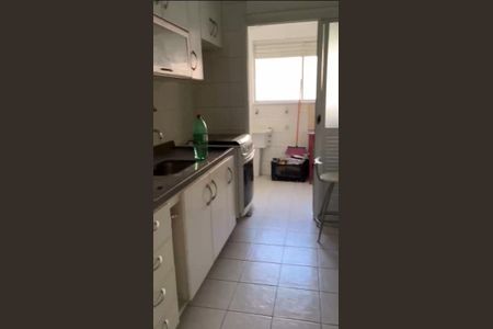 Apartamento à venda com 85m², 3 quartos e 2 vagas Apartamento à venda com 85m², 3 quartos e 2 vagasCozinha