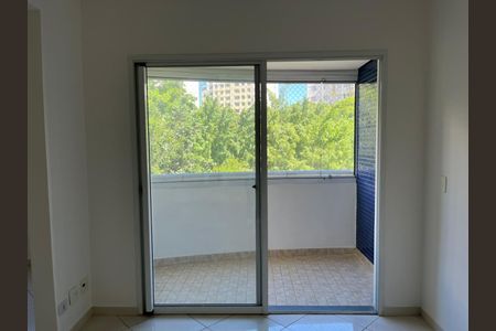 Apartamento à venda com 85m², 3 quartos e 2 vagas Apartamento à venda com 85m², 3 quartos e 2 vagasSala