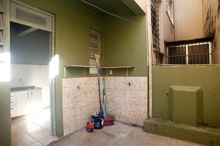 Apartamento para alugar com 78m², 2 quartos e sem vagaÁrea de Serviço / Pátio