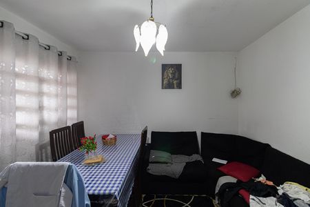 Sala de casa à venda com 2 quartos, 250m² em Parque Paineiras, São Paulo