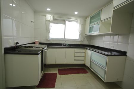 Apartamento à venda com 110m², 3 quartos e 3 vagasCozinha 
