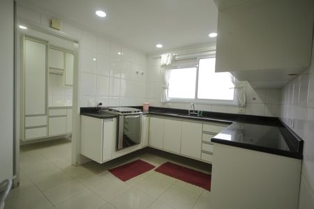 Apartamento à venda com 110m², 3 quartos e 3 vagasCozinha 