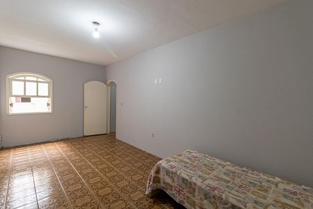 Casa à venda com 150m², 4 quartos e 2 vagas Casa à venda com 150m², 4 quartos e 2 vagasQuarto 1