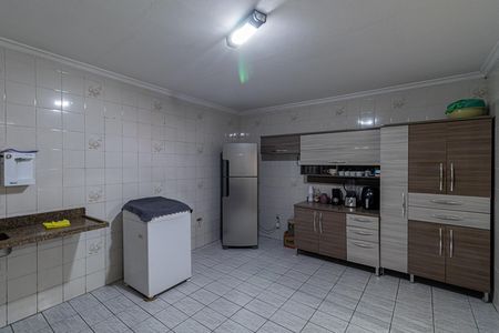 Cozinha de casa à venda com 4 quartos, 150m² em Vila Taquari, São Paulo