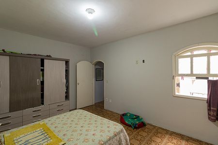 Casa à venda com 150m², 4 quartos e 2 vagas Casa à venda com 150m², 4 quartos e 2 vagasQuarto 4