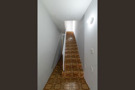 Escadas de casa à venda com 4 quartos, 150m² em Vila Taquari, São Paulo