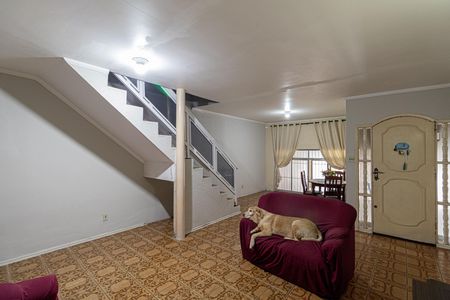 Casa à venda com 150m², 4 quartos e 2 vagas Casa à venda com 150m², 4 quartos e 2 vagasSala