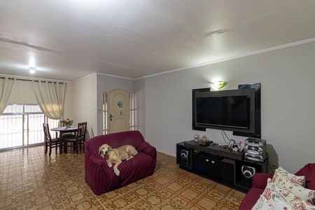 Casa à venda com 4 quartos, 150m² em Vila Taquari, São Paulo