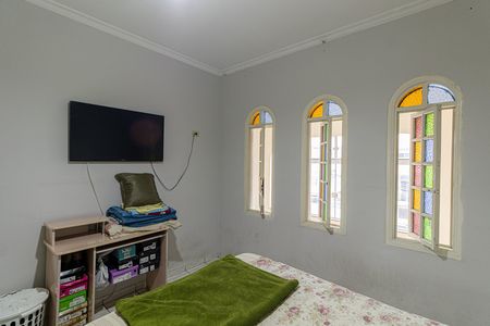 Casa à venda com 150m², 4 quartos e 2 vagas Casa à venda com 150m², 4 quartos e 2 vagasQuarto 2