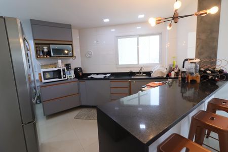 Apartamento para alugar com 154m², 3 quartos e 2 vagasCozinha e Área de Serviço