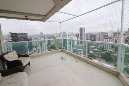 Apartamento para alugar com 154m², 3 quartos e 2 vagasVaranda