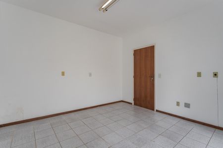 Quarto de apartamento para alugar com 1 quarto, 43m² em Santa Cecília, Porto Alegre