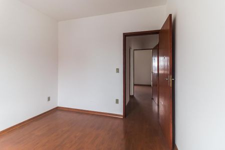 Quarto 1 de apartamento para alugar com 2 quartos, 60m² em Parque Santana, Mogi das Cruzes