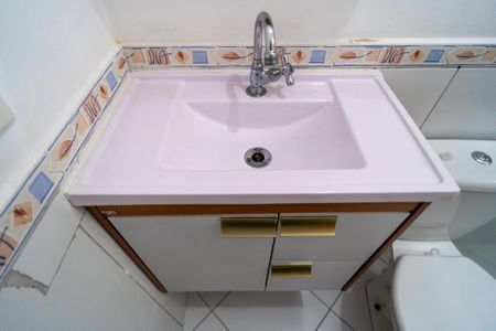 Casa para alugar com 78m², 3 quartos e 2 vagas Casa para alugar com 78m², 3 quartos e 2 vagasBanheiro da Suíte