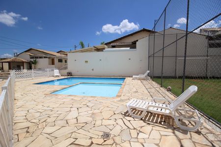 Casa para alugar com 78m², 3 quartos e 2 vagasÁrea comum
