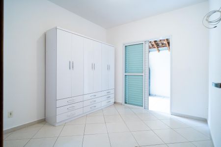 Casa para alugar com 78m², 3 quartos e 2 vagas Casa para alugar com 78m², 3 quartos e 2 vagasSuíte