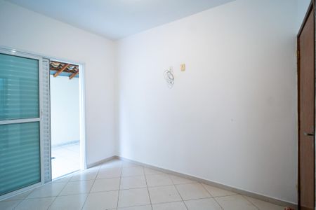 Casa para alugar com 78m², 3 quartos e 2 vagas Casa para alugar com 78m², 3 quartos e 2 vagasSuíte