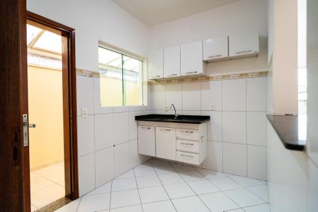 Casa para alugar com 78m², 3 quartos e 2 vagas Casa para alugar com 78m², 3 quartos e 2 vagasCozinha