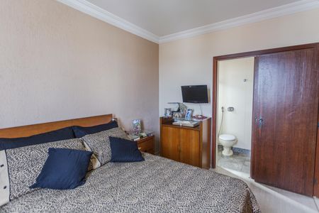 Suíte de apartamento para alugar com 3 quartos, 90m² em União, Belo Horizonte