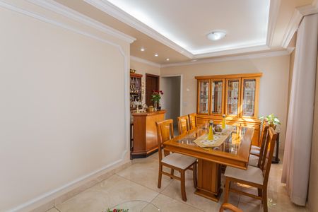 Sala de apartamento para alugar com 3 quartos, 90m² em União, Belo Horizonte