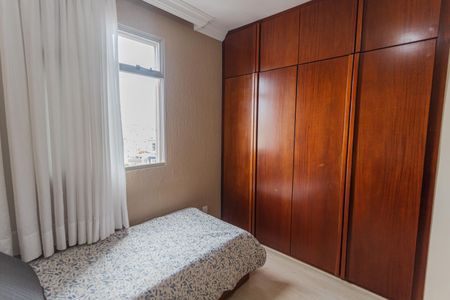 Apartamento para alugar com 90m², 3 quartos e 2 vagas Apartamento para alugar com 90m², 3 quartos e 2 vagasQuarto 2