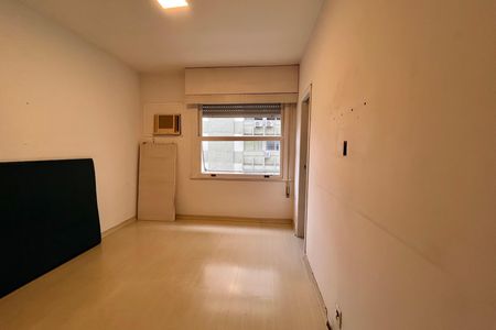 Apartamento à venda com 103m², 3 quartos e sem vaga Apartamento à venda com 103m², 3 quartos e sem vagaSuite