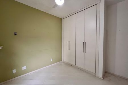 Apartamento à venda com 103m², 3 quartos e sem vaga Apartamento à venda com 103m², 3 quartos e sem vagaQuarto 1