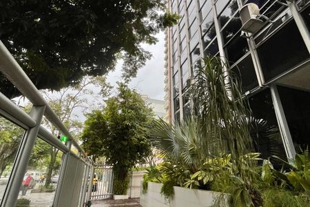 Apartamento à venda com 103m², 3 quartos e sem vaga Apartamento à venda com 103m², 3 quartos e sem vagaFachada