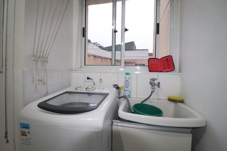 Apartamento à venda com 60m², 3 quartos e 1 vagaÁrea de Serviço