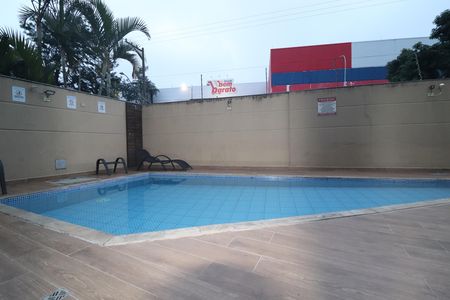 Apartamento à venda com 60m², 3 quartos e 1 vagaÁrea comum - Piscina