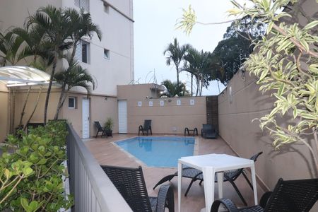 Apartamento à venda com 60m², 3 quartos e 1 vagaÁrea comum - Piscina