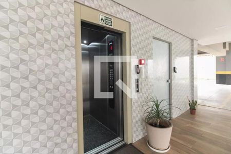Apartamento para alugar com 33m², 1 quarto e sem vagaÁrea Comum - Elevador