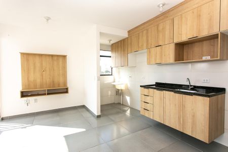 Sala/cozinha de apartamento para alugar com 1 quarto, 33m² em Tatuapé, São Paulo