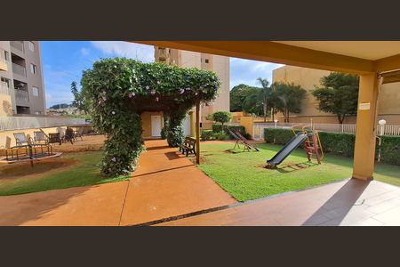 Apartamento para alugar com 52m², 2 quartos e 1 vaga Apartamento para alugar com 52m², 2 quartos e 1 vagaÁrea comum - Playground