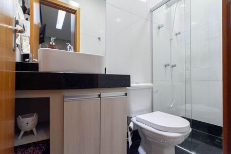 Apartamento à venda com 326m², 5 quartos e 5 vagas Apartamento à venda com 326m², 5 quartos e 5 vagasCobertura - Banheiro da suíte 4