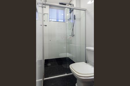 Apartamento à venda com 326m², 5 quartos e 5 vagas Apartamento à venda com 326m², 5 quartos e 5 vagasBanheiro da suíte 3