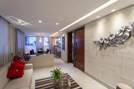 Apartamento à venda com 326m², 5 quartos e 5 vagas Apartamento à venda com 326m², 5 quartos e 5 vagasSala 1