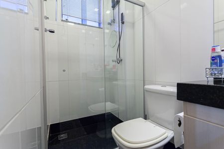 Apartamento à venda com 326m², 5 quartos e 5 vagas Apartamento à venda com 326m², 5 quartos e 5 vagasBanheiro da suíte 3