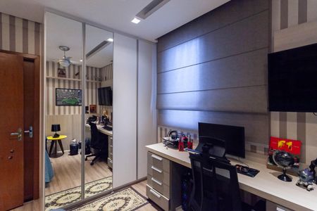 Apartamento à venda com 326m², 5 quartos e 5 vagas Apartamento à venda com 326m², 5 quartos e 5 vagasSuíte 1