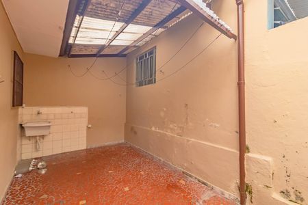 Casa para alugar com 70m², 2 quartos e 1 vaga