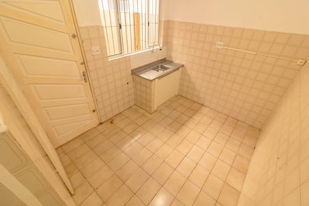 Casa para alugar com 70m², 2 quartos e 1 vaga