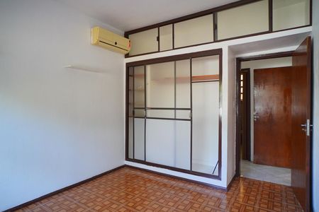 Quarto 2 de apartamento para alugar com 2 quartos, 80m² em Santa Tereza, Porto Alegre