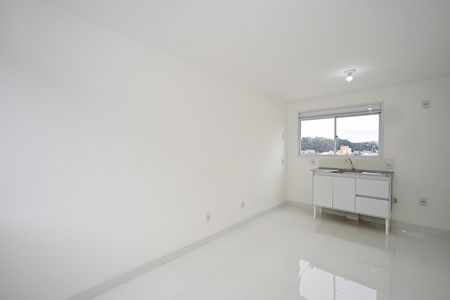 Sala de apartamento para alugar com 1 quarto, 46m² em Vila Suzana, São Paulo