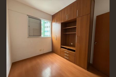 Apartamento à venda com 3 quartos, 82m² em Estoril, Belo Horizonte