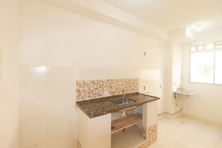 Apartamento para alugar com 44m², 2 quartos e 1 vaga Apartamento para alugar com 44m², 2 quartos e 1 vagaCozinha e Área de Serviço