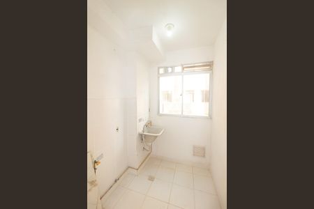 Apartamento para alugar com 44m², 2 quartos e 1 vaga Apartamento para alugar com 44m², 2 quartos e 1 vagaCozinha e Área de Serviço