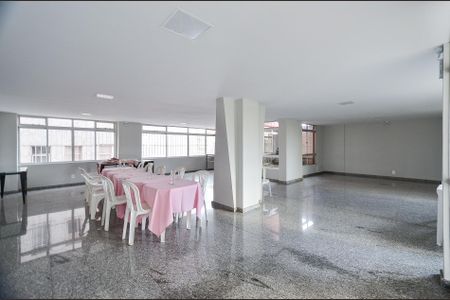 Apartamento à venda com 137m², 2 quartos e 2 vagasÁrea comum - Salão de festas