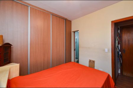 Apartamento à venda com 137m², 2 quartos e 2 vagasSuíte