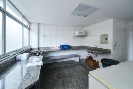 Apartamento à venda com 137m², 2 quartos e 2 vagasÁrea comum - Salão de festas